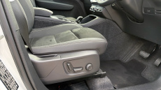 Volvo XC40 2.0 B3P Plus Dark 5dr Auto Petrol Estate